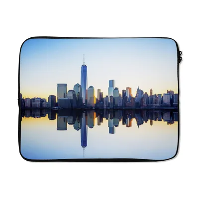 Produktbild von MuchoWow® Laptop Hülle 17 Zoll Laptoptasche Skyline - New York - Wasser - Zipper - Schutzabdeckung