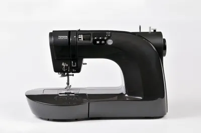 Produktbild von Toyota Nähmaschine "Oekaki Renaissance" Schwarz OEKAKI50