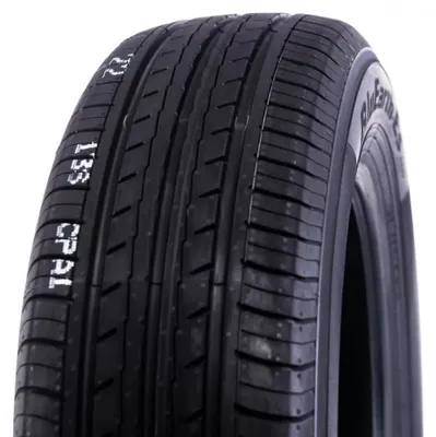 Zdjęcie produktu dla Opony YOKOHAMA 215/60 R16 99V BLUEARTH ES-32 XL