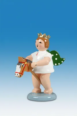 Zdjęcie produktu dla Drewniana figurka anioła z konikiem bez korony, wysokość 6 cm, NOWA