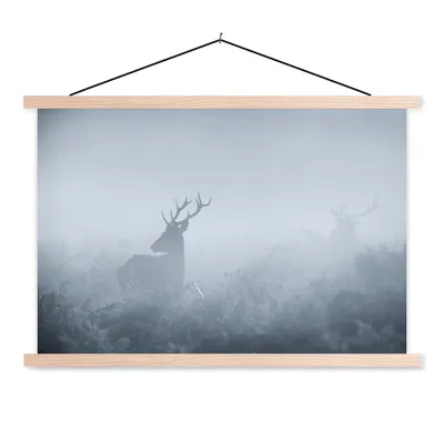 Produktbild von MuchoWow® Textilposter Hirsche - Nebel - Wald 60x40 cm mit holzfarbenen Rahmen - Bilder