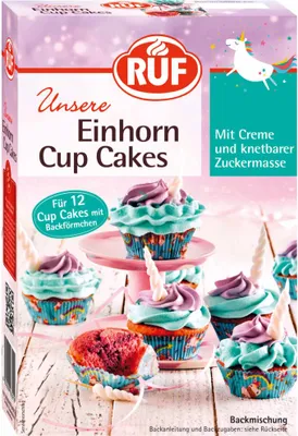 Produktbild von Ruf Einhorn Cup Cakes Backmischung mit Backförmchen Creme und knetbarer Zuckermasse (365g Packung)