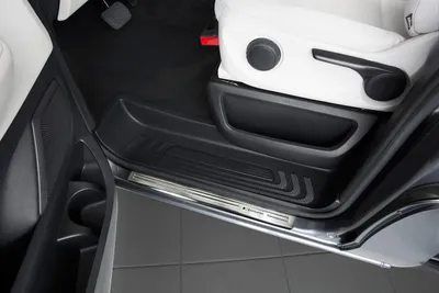 Zdjęcie produktu dla Ekskluzywne listwy progowe ze stali nierdzewnej pasujące do Mercedes V-Class W447 2014-