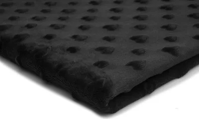 Obrázek produktu pro Minkee Fleecový úplet s reliéfem srdce černý 50 x 155 cm