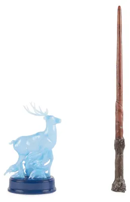 Produktbild von Wizarding World Harry Potter - Interaktiver Zauberstab von Harry Potter mit Patronus-Figur, Licht- und Geräuscheffekten