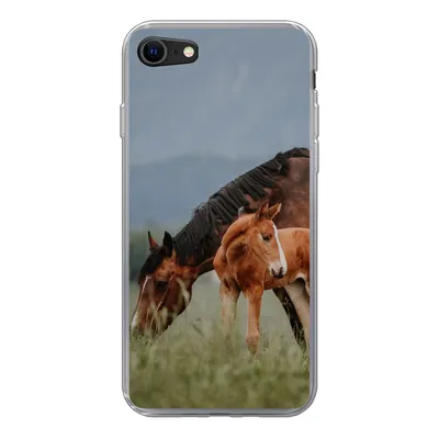 Produktbild von MuchoWow® Handyhülle Schutzhülle Hülle für iPhone 8 Pferde - Fohlen - Natur Silikon Softcase Handy Hülle - Schutzhaube