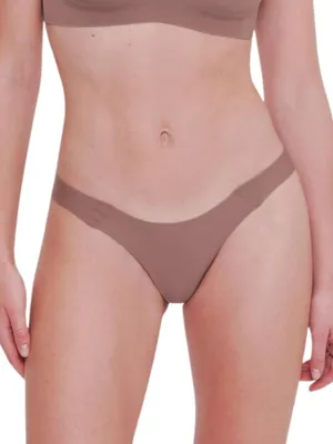 Productafbeelding van Sloggi damesondergoed Zero Feel 2.0, model Tiny Tanga, kleur cacao, maat M