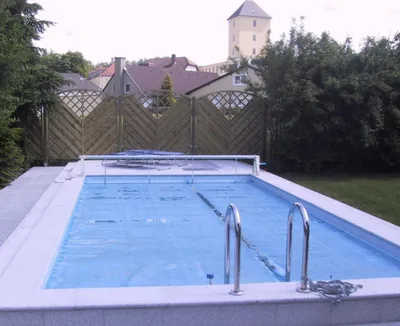 Immagine prodotto di Pellicola solare blu per piscina, dimensioni 600 x 400 cm