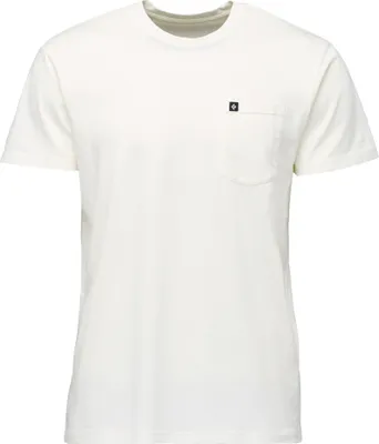 Weißes T-Shirt mit Brusttasche von Black Diamond; Modell M Diamond Patch Ss Pocket Tee.