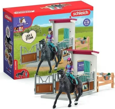 Produktbild von Pferdebox Lisa & Storm, Pferdefigur mit Zubehör, SCHLEICH 42709 Horse Club, Lernspielzeug, Ab 5 Jahren