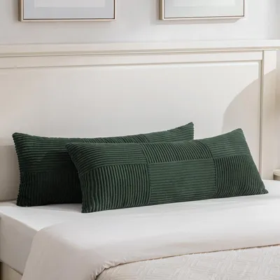 Produktbild von Set mit 2 dunkelgrünen Kissenbezügen, 40 x 145 cm, weich, moderne Dekokissenbezüge, Sofakissen, Boho-Dekoration für Sofa, Schlafzimmer, Wohnzimmer, Bett