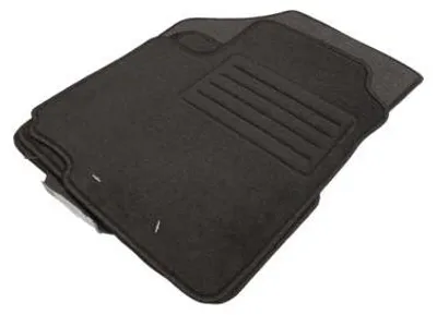 Obrázok produktu pre Koberečky do vozidla z velúru pre modely Suzuki Swift (2005–2010) / SX4 (2005–2013)