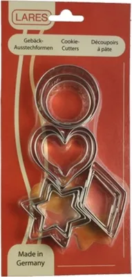 Produktbild von LARES Terrassen Ausstechformen mit 4 verschiedenen Motiven 12er Set - Größe ca. 3-6cm - 1039