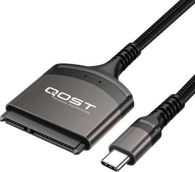 Produktbild von Qost – USB-C auf SATA Adapter – Schwarz – Aluminium – 6 Gbit/s – 22-Pin – 2,5 Zoll – SATA-Kabel auf USB-C – SATA zu USB