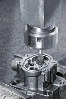 Zdjęcie produktu dla Szczotki Lessmann z trzonkiem 6 mm Ø 12 mm, długi drut 120 mm ze stali nierdzewnej ROF, gwint 0,30 mm