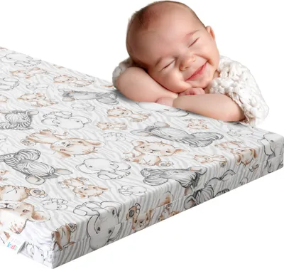 Produktbild von HOBBYKIDS Hypoalergenní středně tvrdá matrace do dětské postýlky a cestovní postýlky 120x60 cm H2/H3 pěnová matrace se snímatelným potahem, pro děti a kojence s motivem zvířátek a zebry a lva