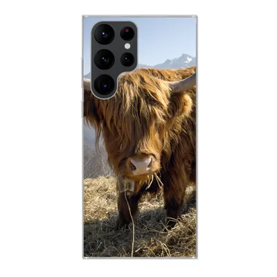Produktbild von MuchoWow® Handyhülle Schutzhülle Hülle für Samsung Galaxy S22 Ultra Schottischer Highlander - Berg - Schnee Silikon Softcase Handy Hülle - Abbildung