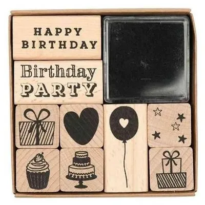 Produktbild von Rico Design Vintage Stempelset Geburtstag, 9 Holzstempel, 1 Stempelkissen, 2x2 cm