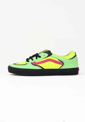 Produktbild von Vans Sneakers VN000DA24GO1 in Black color