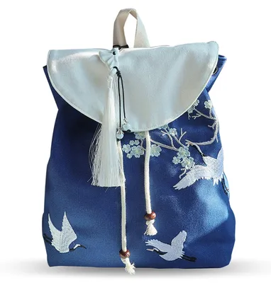 Produktbild von Rucksack im einzigartigen, ethnischen Stil – Tagesrucksack – Aus strapazierfähigem Canvas – Verstellbare Schultergurte – Mehrere Fächer – Abmessungen: 23 x 10 x 37 cm – Schultasche