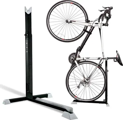 Produktbild von Famanu Fahrradständer für Hinterrad - Höhenverstellbar, platzsparend
