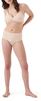 Produktbild von Spanx Damen Undie-tectable Brief UNDERWEAR, Soft Nude, XL