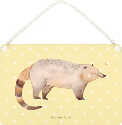 Produktbild von Mr. & Mrs. Panda Wandbild Holz Nasenbär DIN A4 - Gelb Pastell - Geschenk, wandtafel, Lustige Sprüche, Türschild, Holzschild, Schild, Nasenbären, holzbild, Bär, Rüsselbär