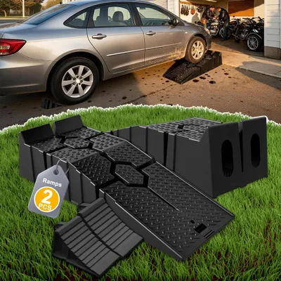 Produktbild von UISEBRT Kunststoff-Auffahrrampen Set mit 2 Unterlegkeilen Schwarz, PKW Wohnmobil Anhänger Rampe 5T Tragfähigkeit, Radkeile mit Griff, Fahrzeugrampe
