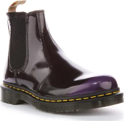 Produktbild von Dr. Martens Vegan 2976 Oxford Rub Off Cord Laces GLS Stiefeletten In Schwarz Lila – undefined / Schwarz Lila