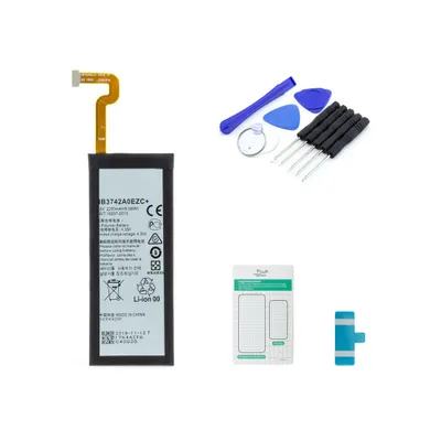 Produktbild von Huawei Ersatzakku für P8 lite Smartphone mit 2.200 mAh und 3,8 V im Set