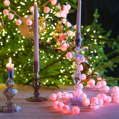Lichterkette mit roten Baumwollbällen, 5 m, 140 LEDs, Timer