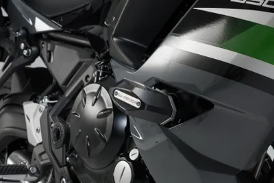 Image de SW-Motech Kit coulissant de cadre noir Kawasaki Ninja 650