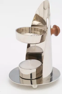 Produktbild von Räucherstövchen höhenverstellbar mit Holzgriff Höhe 12 cm mit 2. Sieb und Teelicht in Messing vernickelt Silber
