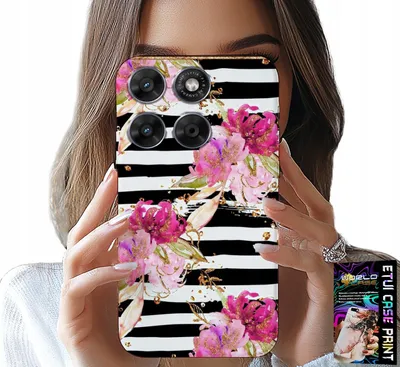 Zdjęcie produktu dla Etui Do Motorola Edge 70 - Kwiatki W Czarno - Białe Paski Wzory