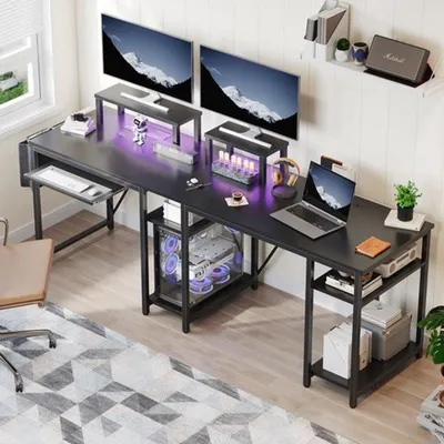 Produktbild von Gaming-Schreibtisch mit LED-Beleuchtung und Steckdosen - 140x60x75 cm - Schwarz - Kompakter Eckschreibtisch für Gaming