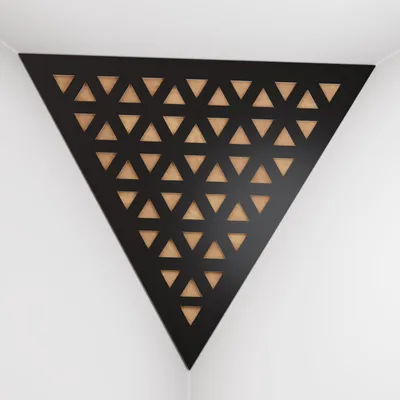 Obrázek produktu pro Balení po 2 kusech – basová past do rohů stropu „Triangle-F“ | Akustická pěna ve tvaru pyramidy s laminovanou deskou z HDF a potahem [TRI – černá | zlatá]