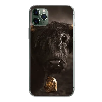Produktbild von MuchoWow® Handyhülle Schutzhülle Hülle für iPhone 11 Pro Max Schottischer Highlander - Fell - Schwarz Silikon Softcase Handy Hülle - Schutz