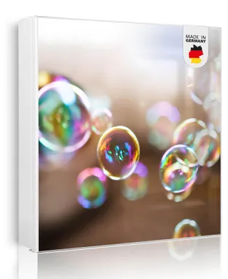 Zdjęcie produktu dla banjado metalowa szafka na klucze, duża 30x30 cm z 32 haczykami, może służyć jako tablica magnetyczna, biały korpus, zawias po prawej stronie, Seifenblasen [SKGW1 12441]