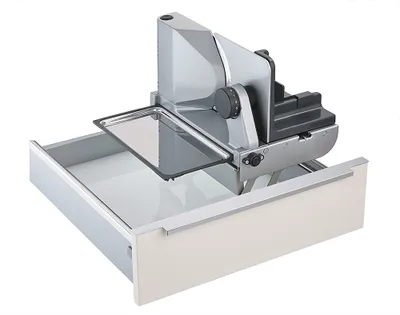 Immagine prodotto di Ritter AES 72 SR affettatrice multiuso in pregiato design interamente in metallo per cassetto da 45 cm / Affettatrice / Affettatrice multiuso / RITTER / Macchina per il pane
