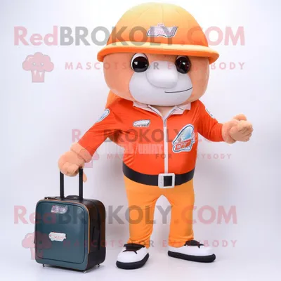 Produktbild von Pfirsichfarbener REDBROKOLY Maskottchen Kostüm charakter mit American-Football-Helm bekleidet mit einer Jogginghose und Geldbörsen