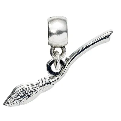 Produktbild von Carat Shop, The Harry Potter Anhänger Nimbus 2000 Besen (versilbert) CRTHP0099