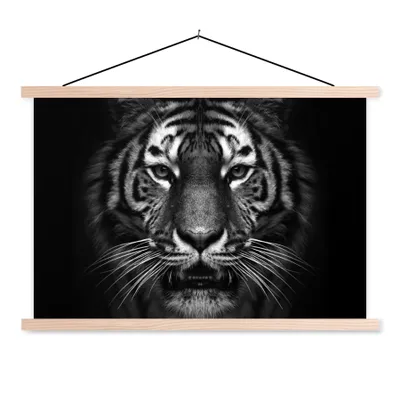 Produktbild von MuchoWow® Textilposter Tiger - Tiere - Schwarz - Weiß - Porträt - Wild 60x40 cm mit holzfarbenen Rahmen - Bilder