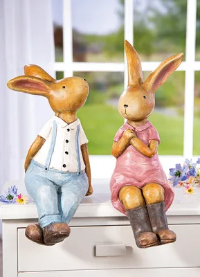 Produktbild von Gilde Kantensitzerfigur, Hase, "Romeo & Julia", Magnesia, blau, rosa, naturfarben, VE 2, 2 Stück wie abgebildet, L. 33 cm, B. 22 cm, H. 53 cm 58578