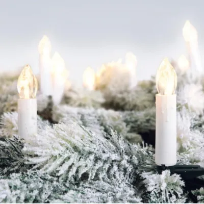 Produktbild von Kabellose LED-Christbaumkerzen 10er-Set – warmweißes Licht mit Timer & Fernbedienung – Clip-Befestigung, batteriebetrieben (AAA) – Weihnachtsbeleuchtung innen – Christmas Decoration