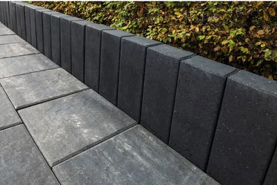 Produktbild von Rechteckpalisade iMount Corner anthrazit 16,5 cm x 12 cm x 60 cm