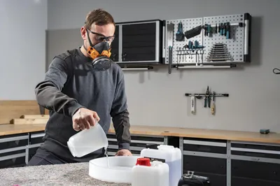 Produktbild von Wolfcraft Atemschutzhalbmaske mit Wechselfilter A1