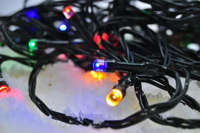 Productafbeelding van Solight LED-kerstverlichting voor buiten, 200 LED's, 20 meter lang, 5 meter kabel, 8 functies, timer, beschermingsklasse IP44, multicolor, 1V102-M