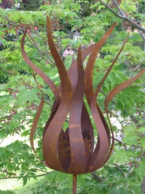 Productafbeelding van Edelrost tuinaccessoire, vlamvorm, klein