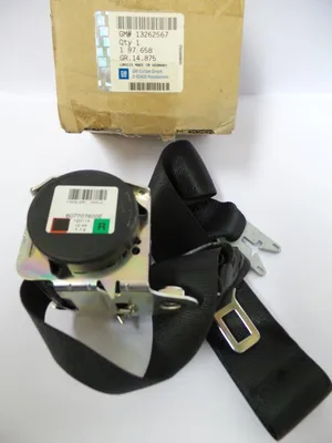 Produktbild von Original OPEL Corsa-D Sicherheitsgurt vorne rechts schwarz 13262567