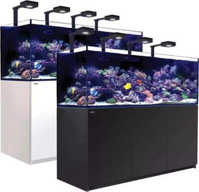 Produktbild von Red Sea REEFER G2+ XXL 900 Deluxe System Aquarium-Set mit weißem Unterschrank